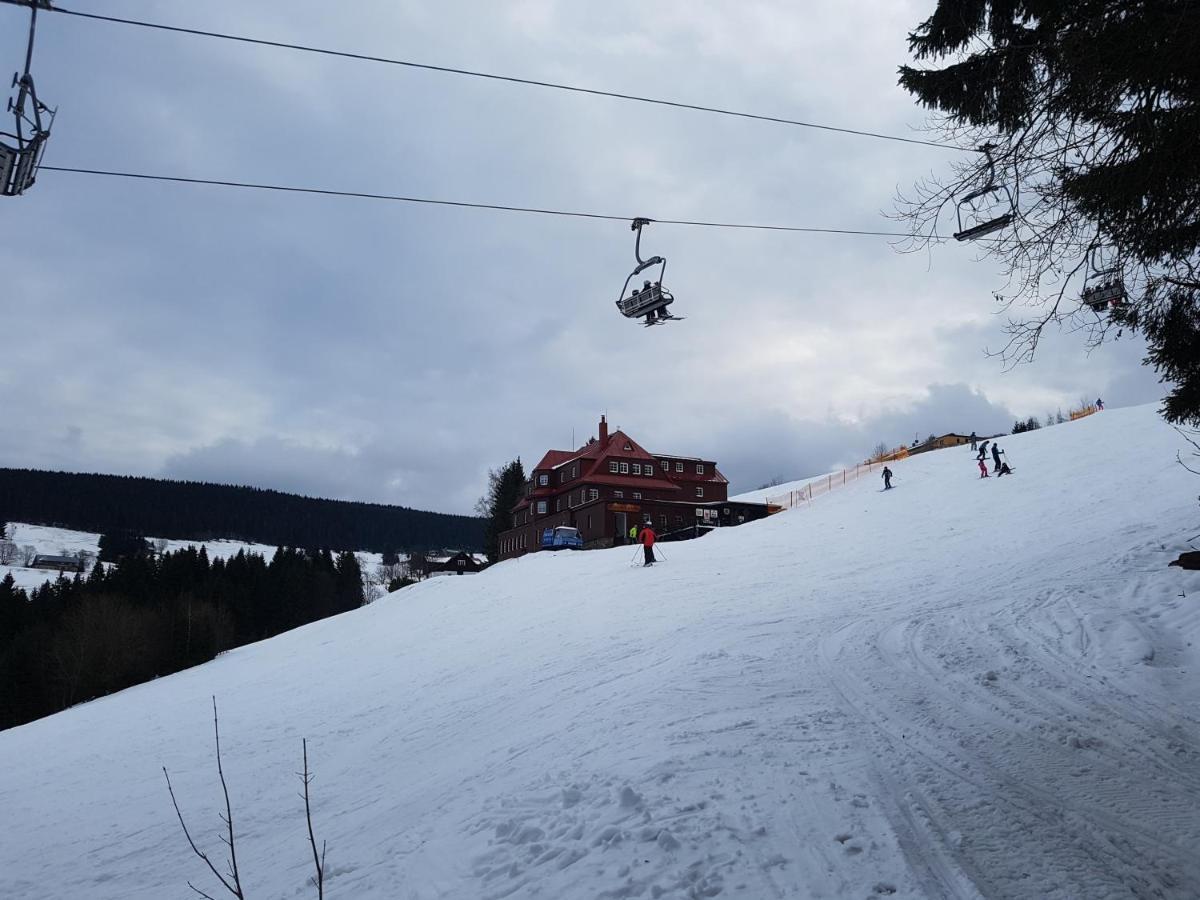 Capkova Chata Hotell Pec pod Snezkou Exteriör bild