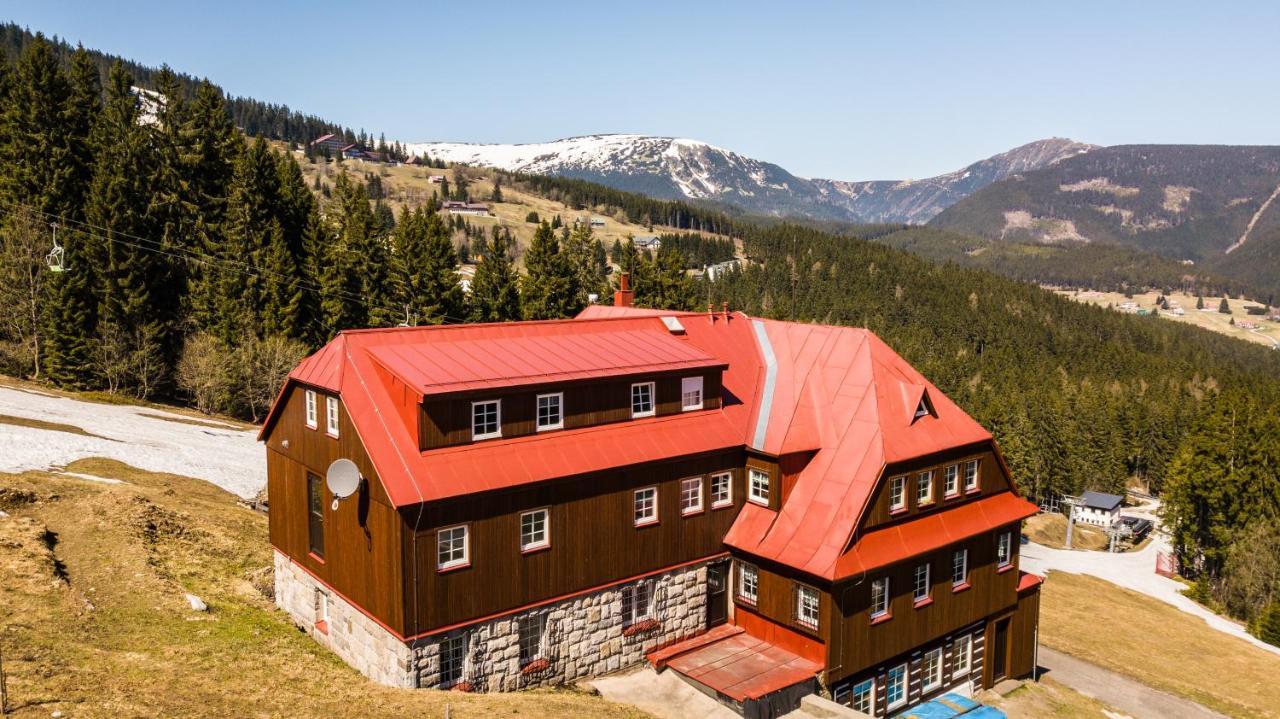 Capkova Chata Hotell Pec pod Snezkou Exteriör bild