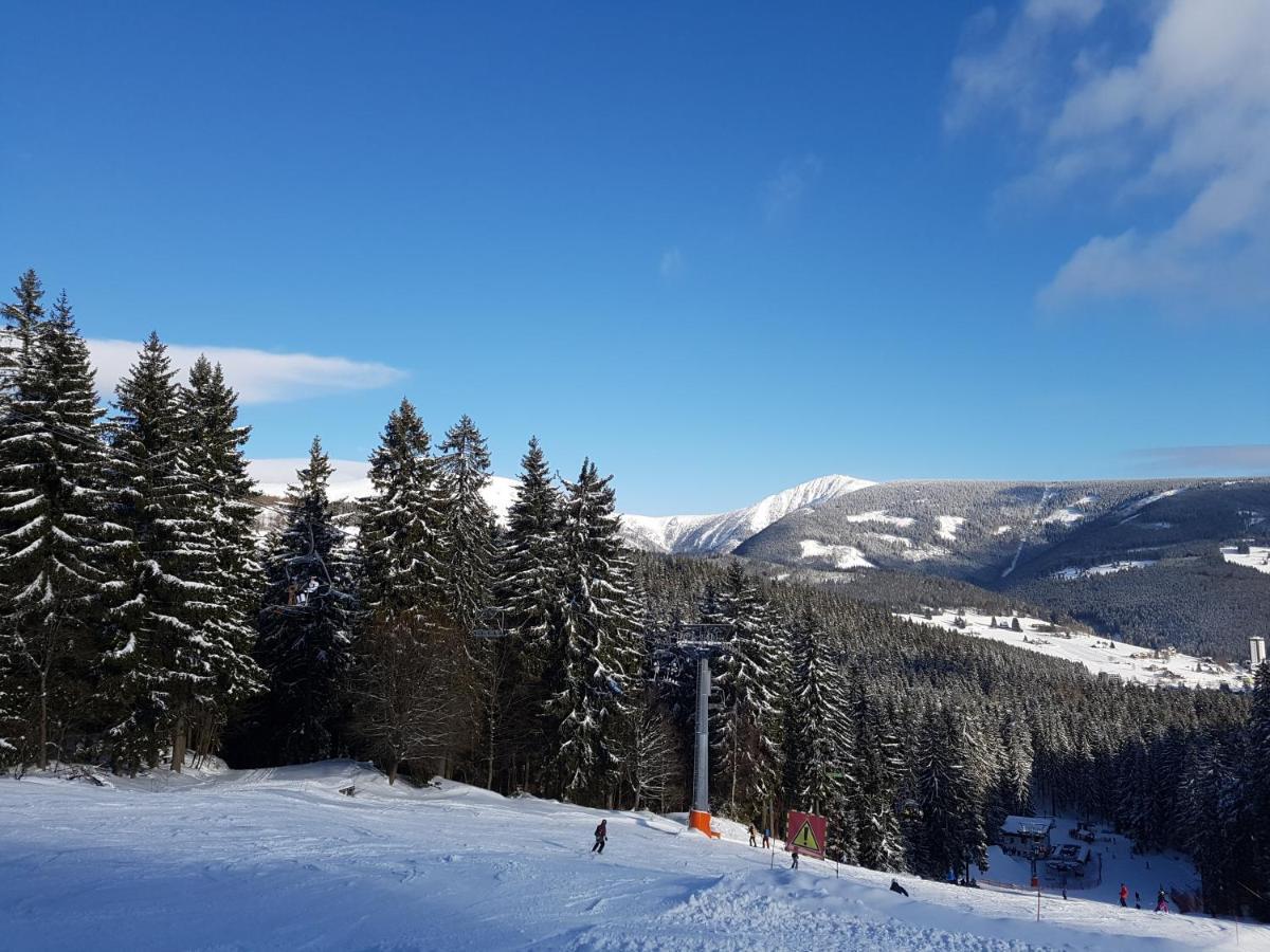 Capkova Chata Hotell Pec pod Snezkou Exteriör bild